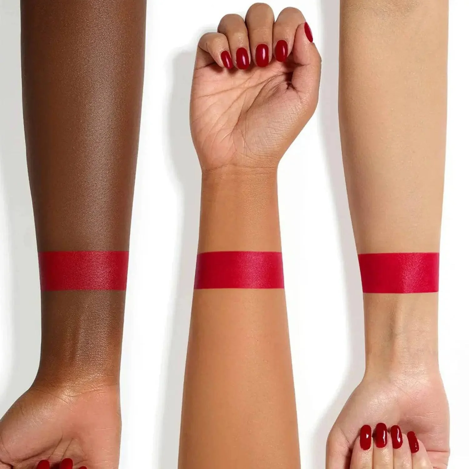 190-i-need-a-rouge-matte-liquid-lipstick-8.webp I NEED A ROUGE MATTE LIQUID LIPSTICK