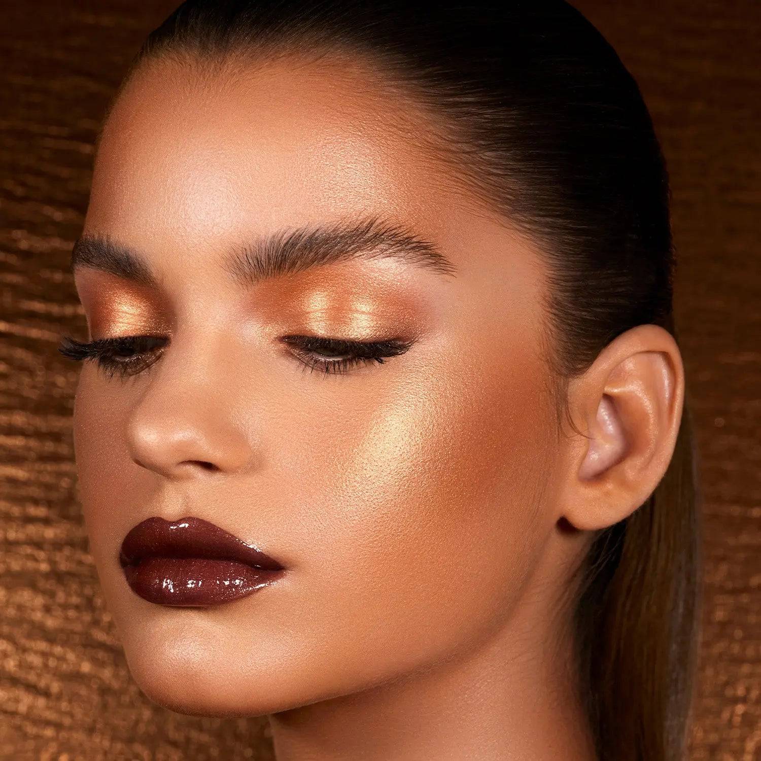 BRONZE CHEEK